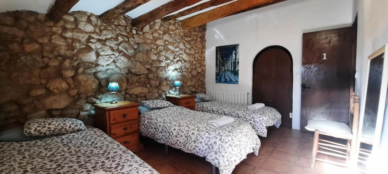Country house Cal Pau Cruset